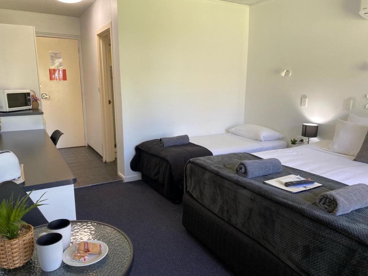 Mid City Motor Inn Mackay Extérieur photo