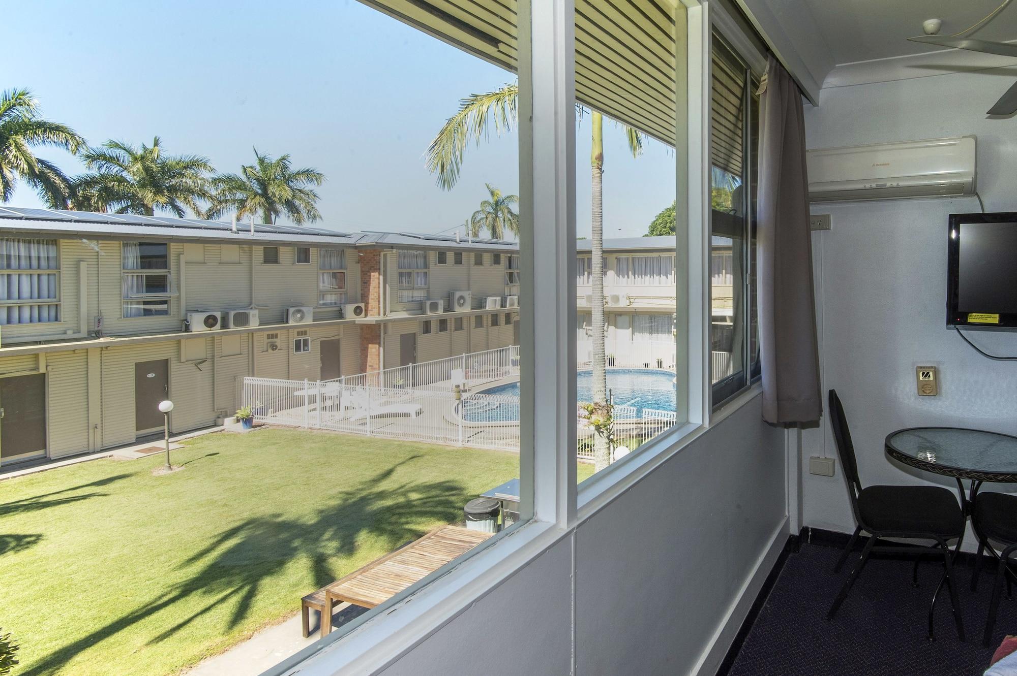 Mid City Motor Inn Mackay Extérieur photo