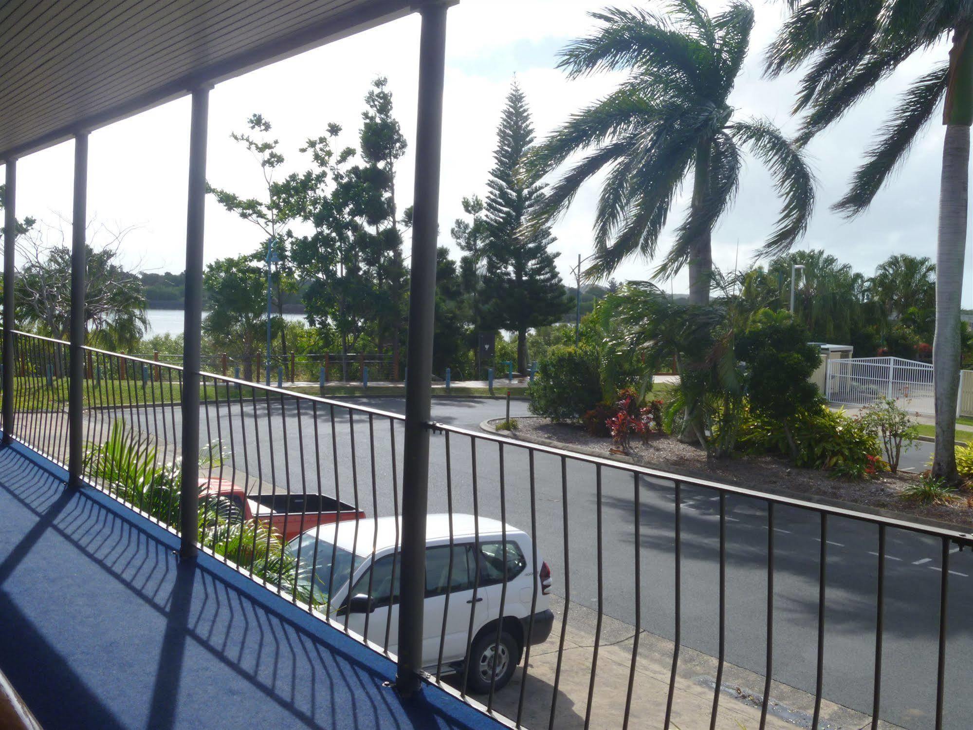 Mid City Motor Inn Mackay Extérieur photo
